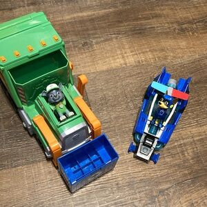 Paw Patrol, Rocky’s Reuse It Truck & Chase’s Mighty Cruiser